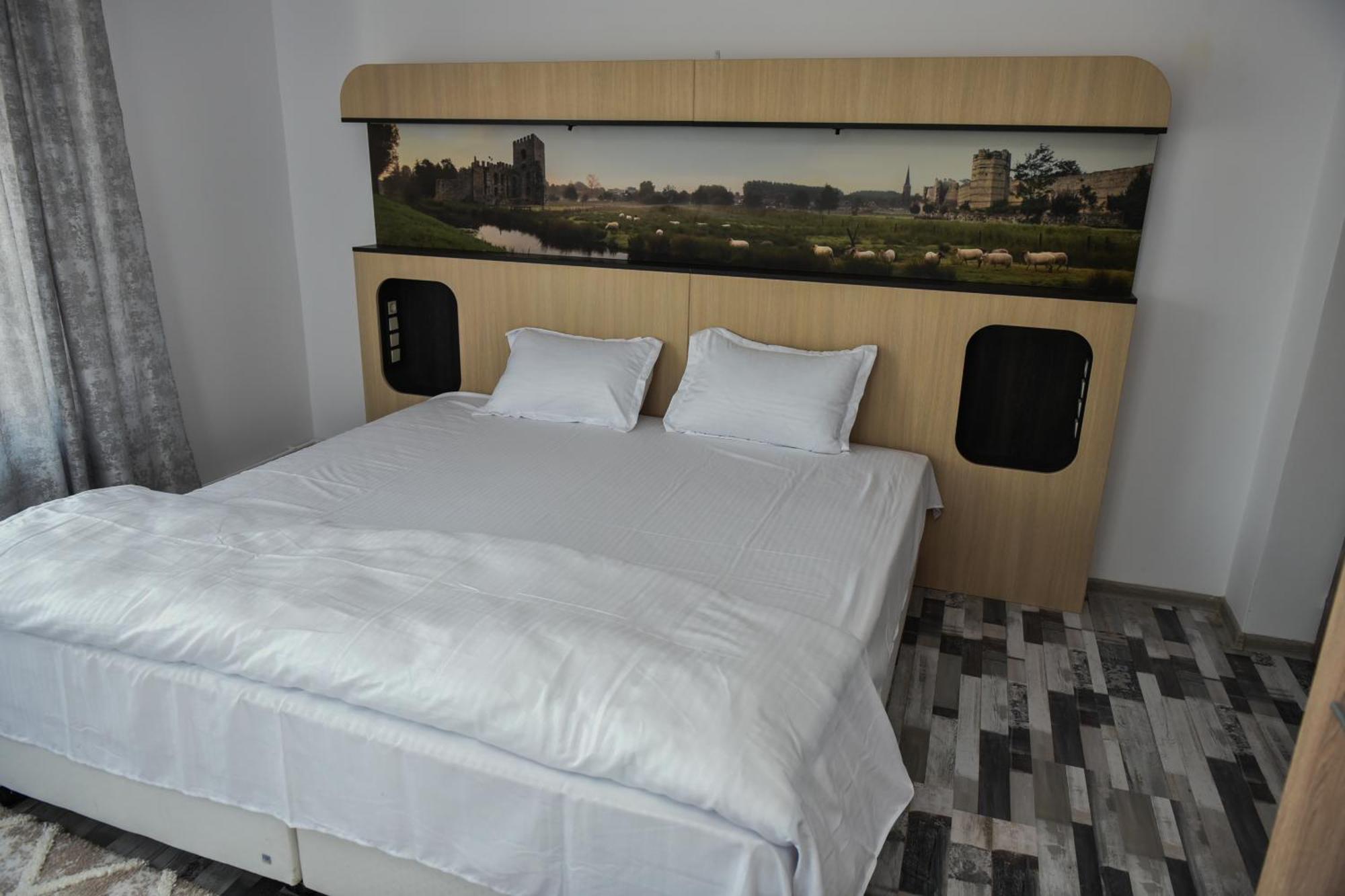 Apartament'S Moise Turda Buitenkant foto