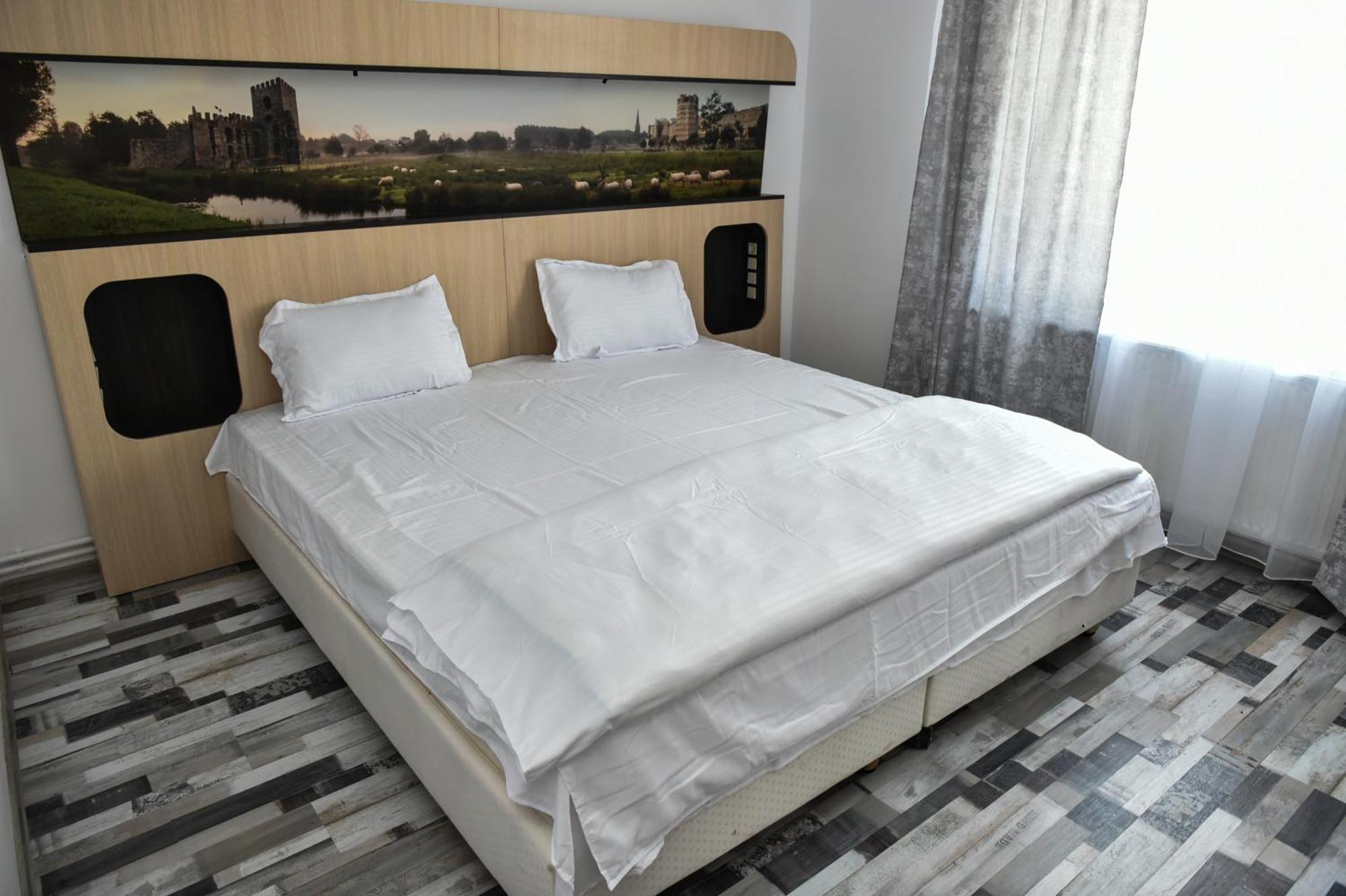 Apartament'S Moise Turda Buitenkant foto
