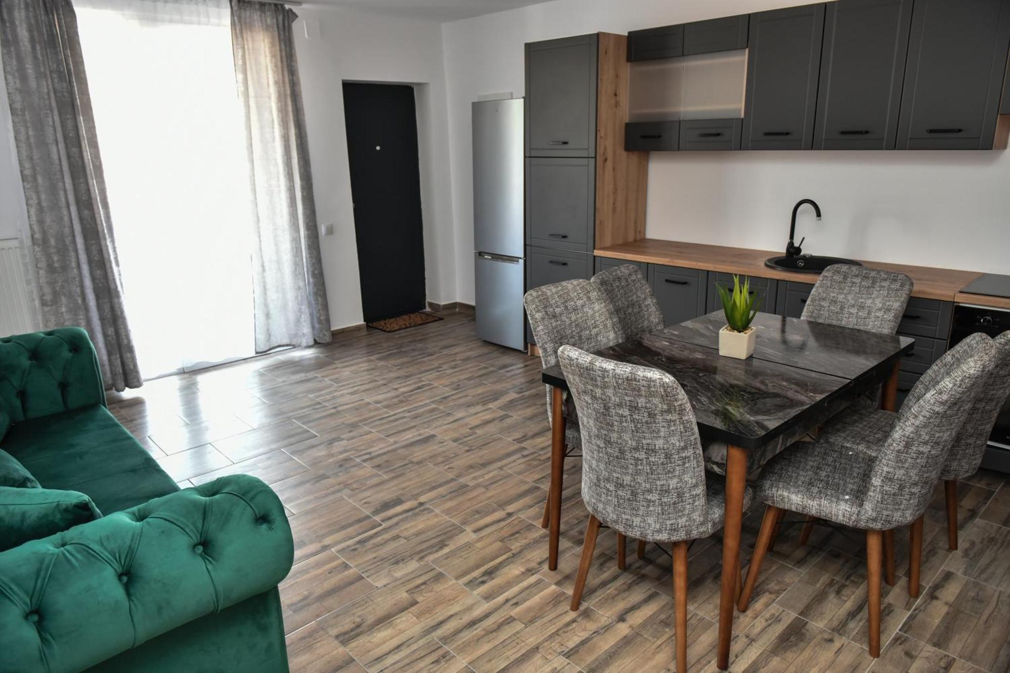 Apartament'S Moise Turda Buitenkant foto