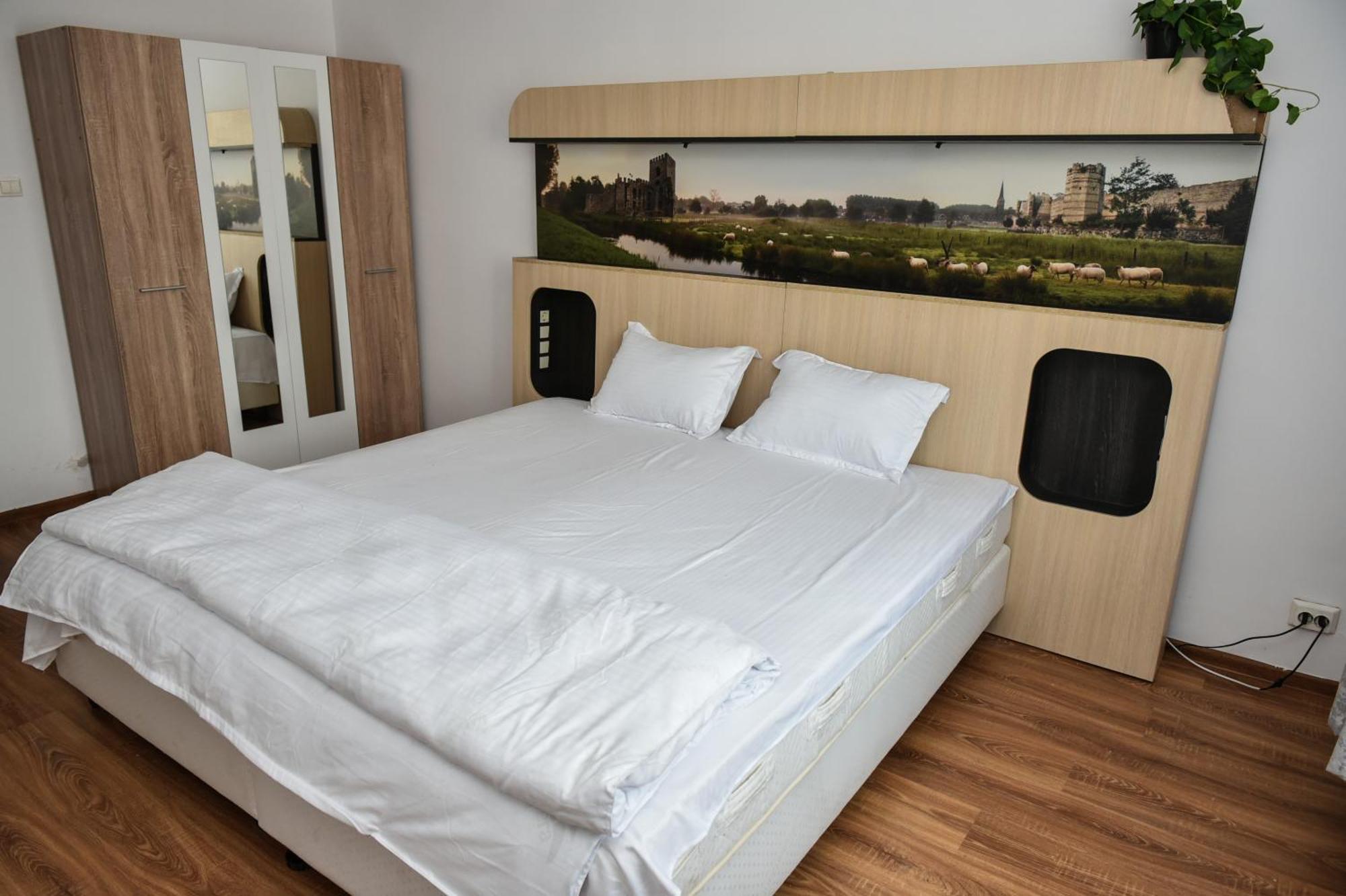 Apartament'S Moise Turda Buitenkant foto