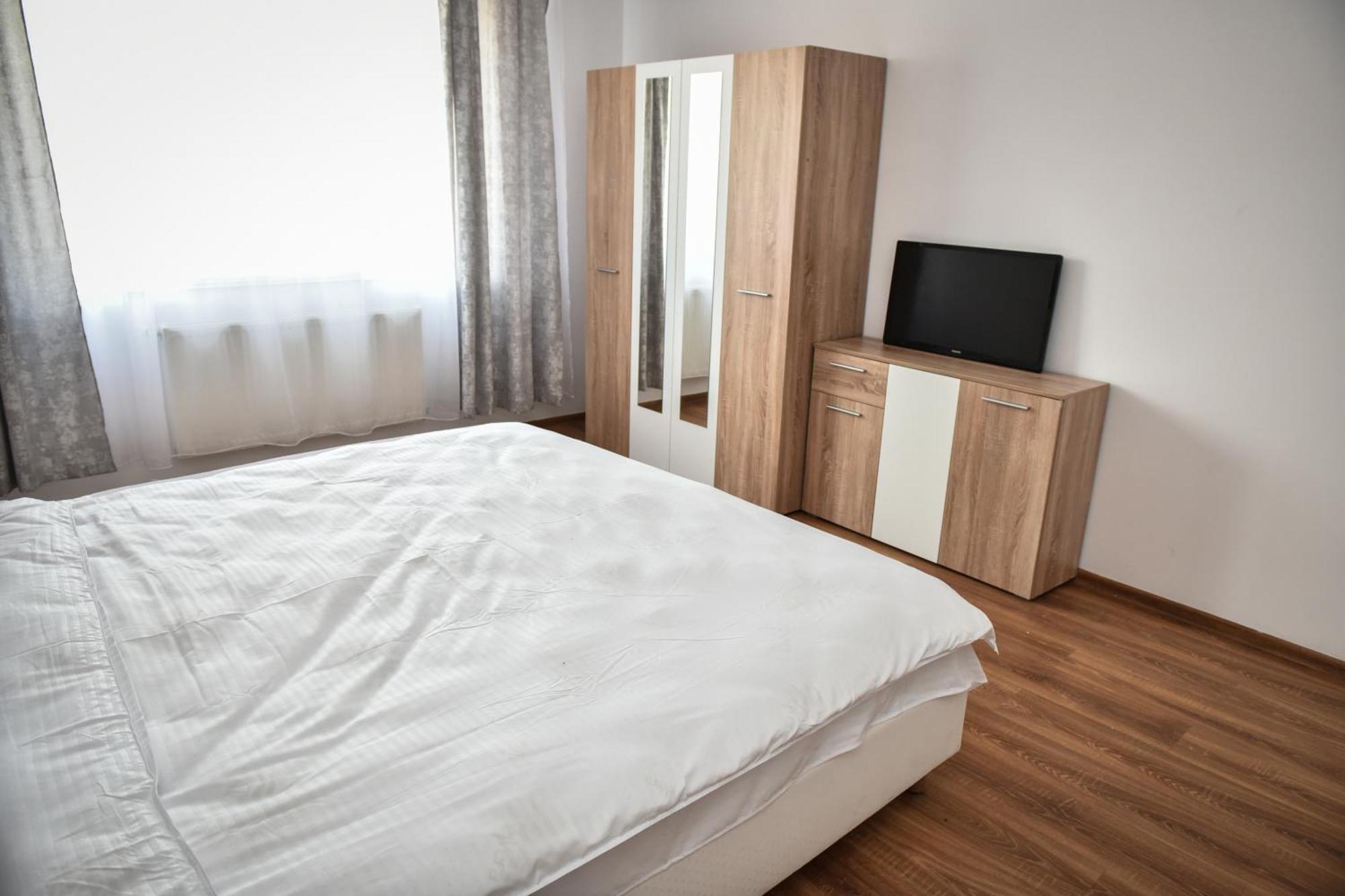 Apartament'S Moise Turda Buitenkant foto